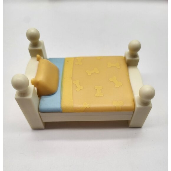 Moose Other - Moose BLUEY Dollhouse FAMILY HOME YELLOW BED House Replacement Furniture Bones